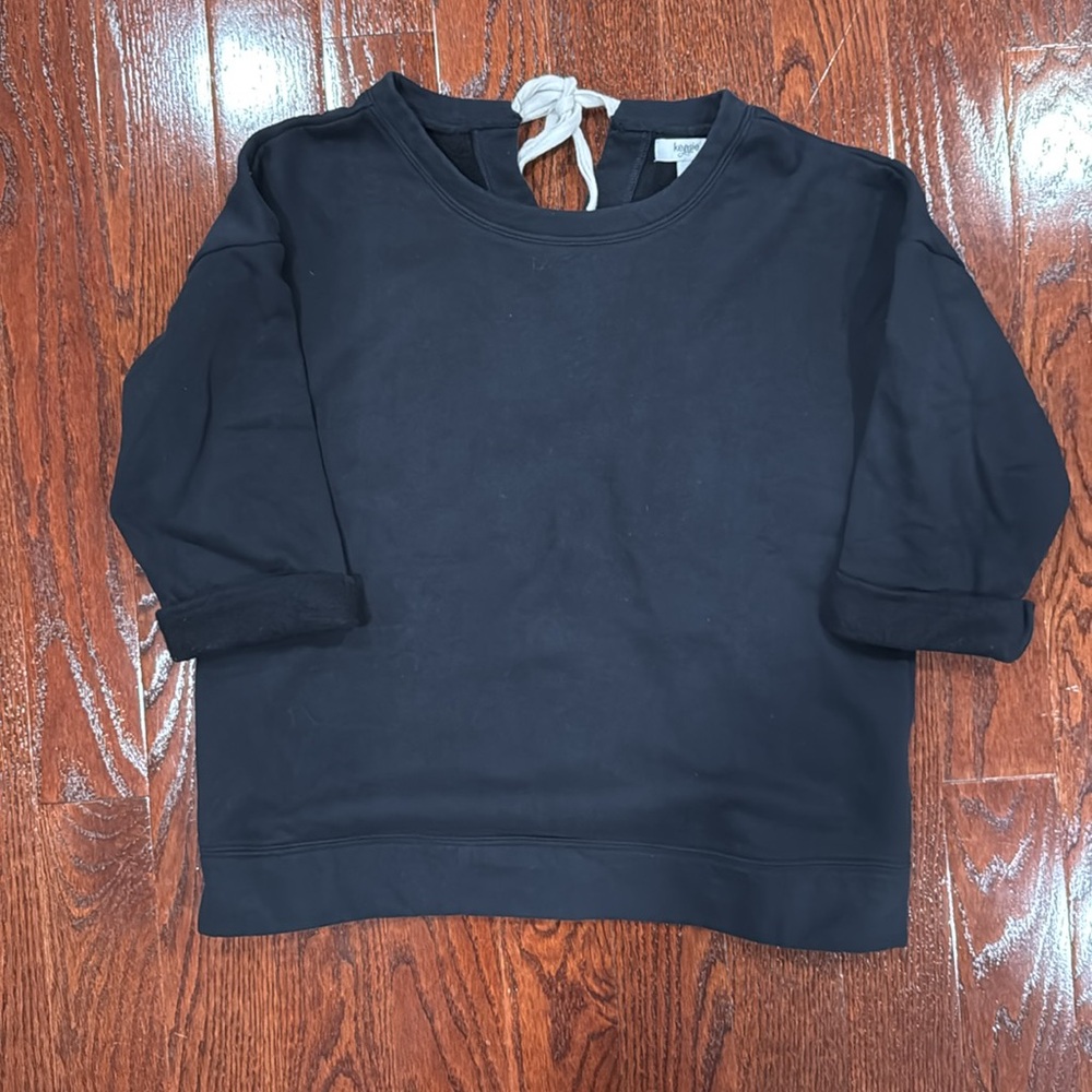 Sweatshirt Bundle - image 4